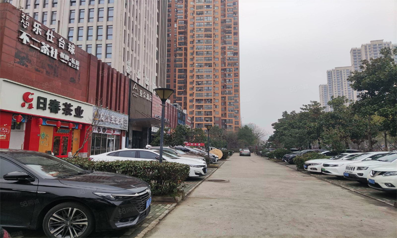 隆越大厦